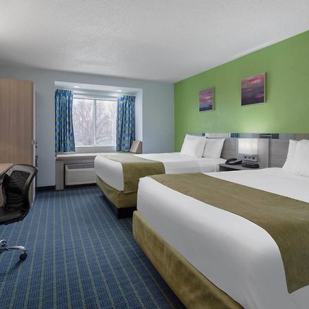 Microtel Inn By Wyndham Lake Norman Корнелиус Экстерьер фото