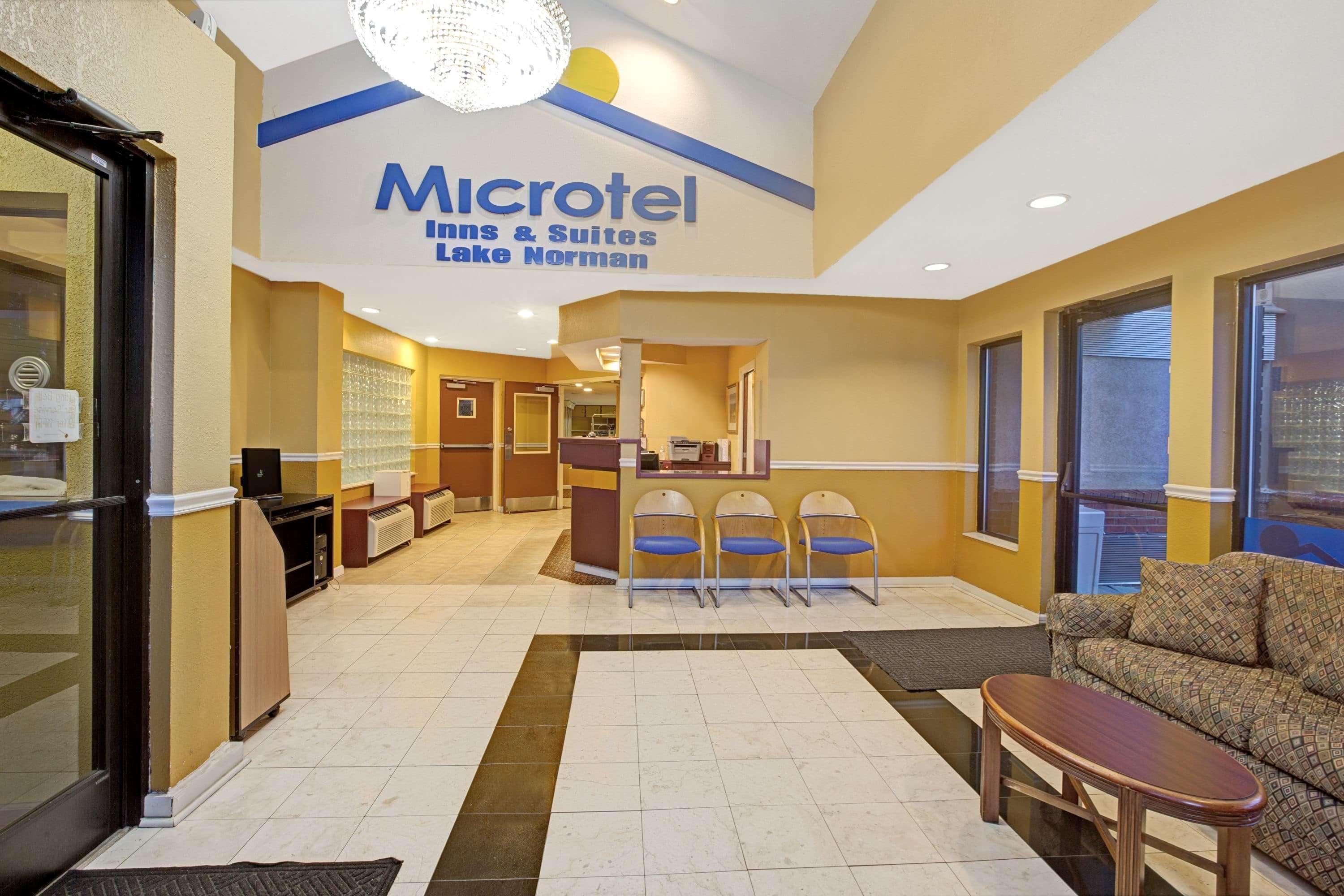 Microtel Inn By Wyndham Lake Norman Корнелиус Экстерьер фото
